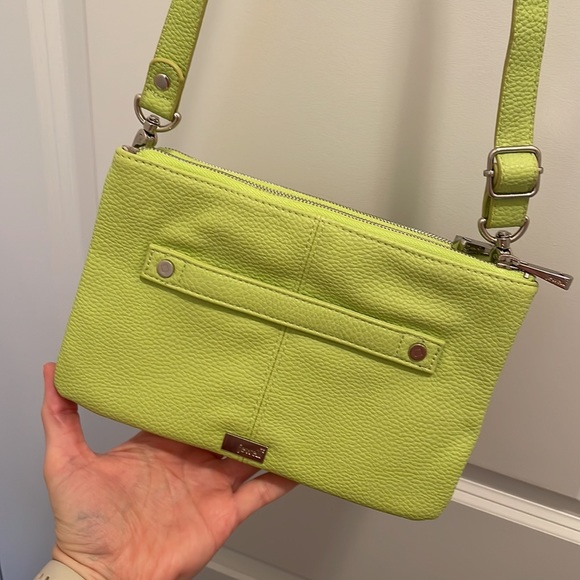 Jewel Citrus Lime Pebble Street Style Urban purse. Removal shoulder strap. - Picture 2 of 10